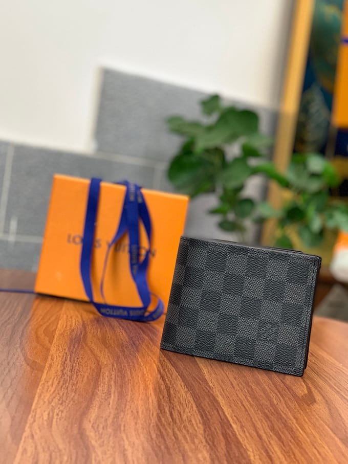 Louis Vuitton Florin Wallet - Imagem 2