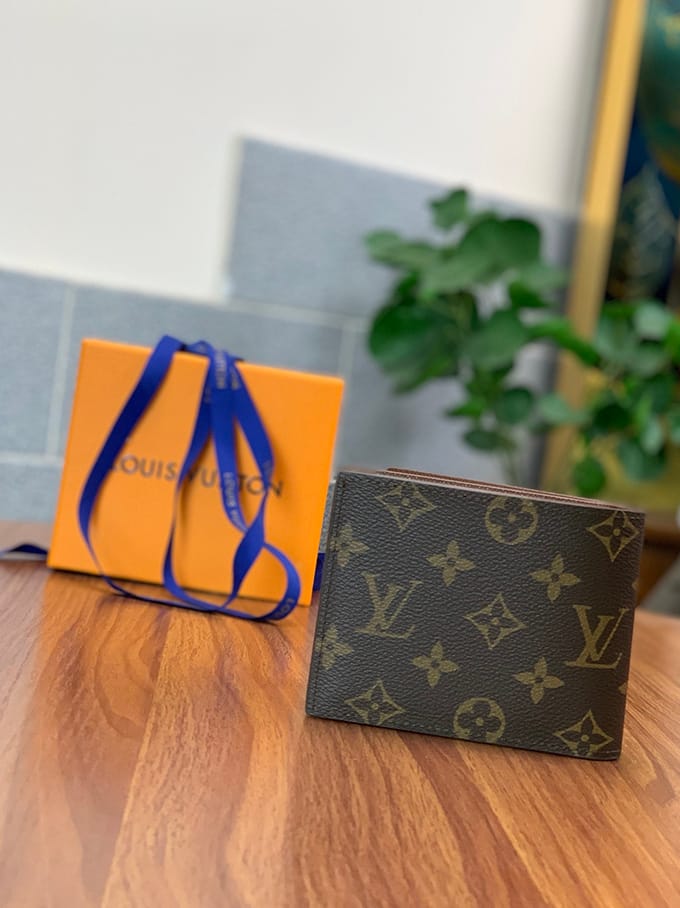 Louis Vuitton Florin Wallet - Imagem 9