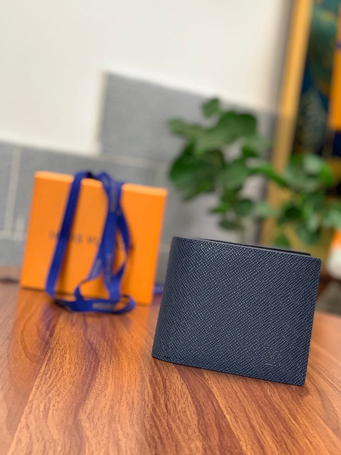 Louis Vuitton Florin Wallet - Imagem 11