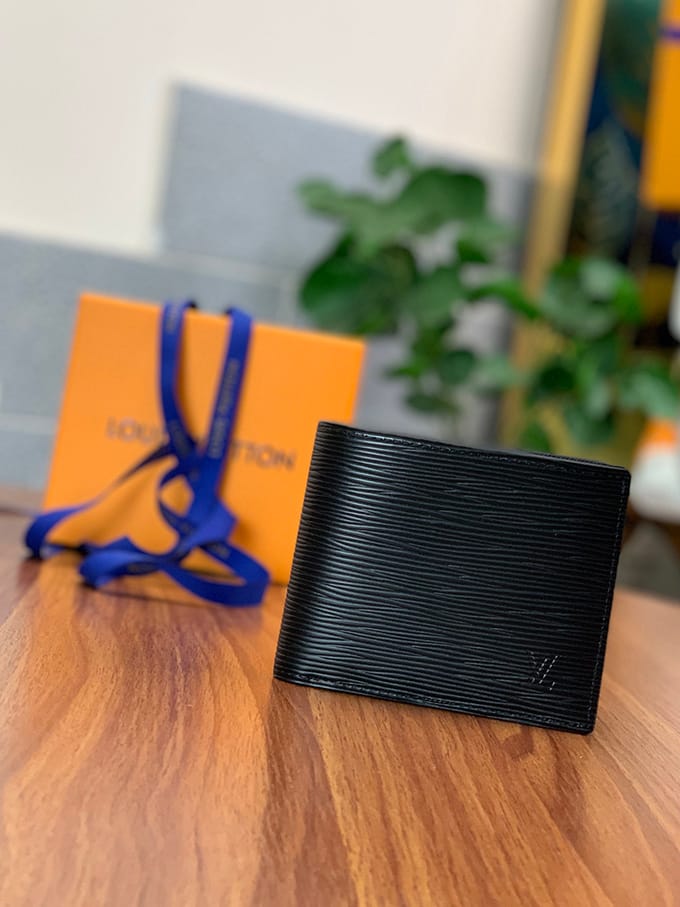 Louis Vuitton Florin Wallet - Imagem 4