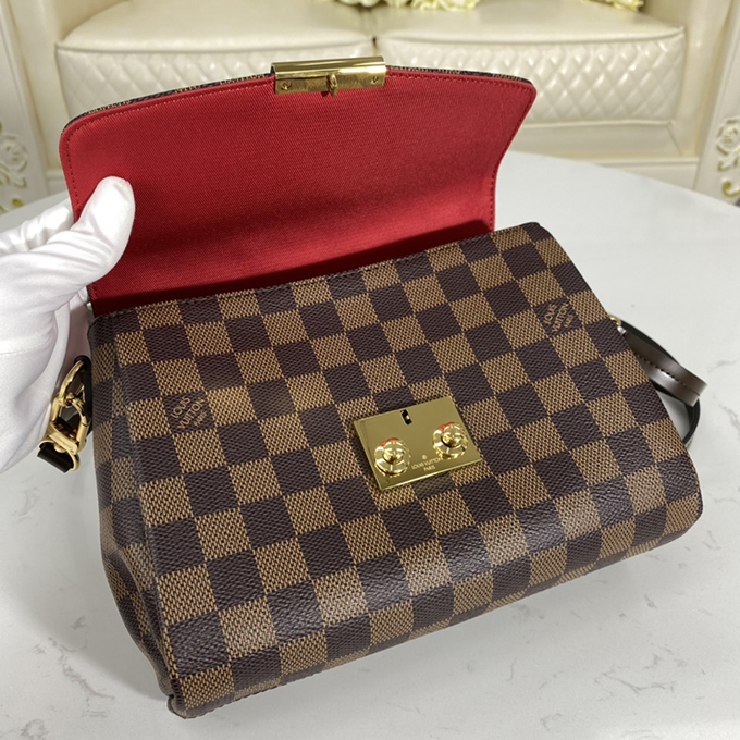 Louis Vuitton Croisette Crossbody - Imagem 4