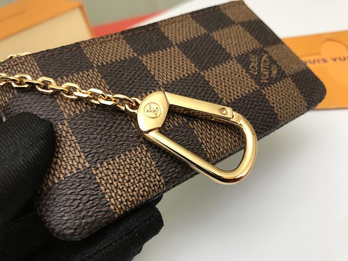 Louis Vuitton Key Pouch - Imagem 5