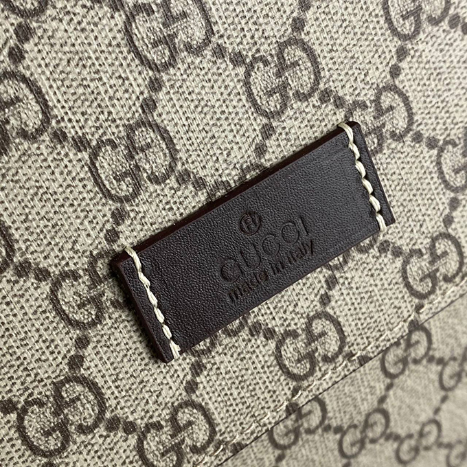 Gucci GG Supreme Baby Changing Bag - Imagem 7