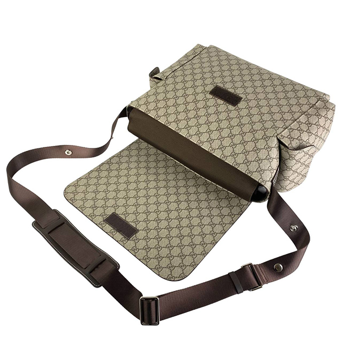 Gucci GG Supreme Baby Changing Bag - Imagem 4