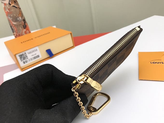 Louis Vuitton Key Pouch - Imagem 9