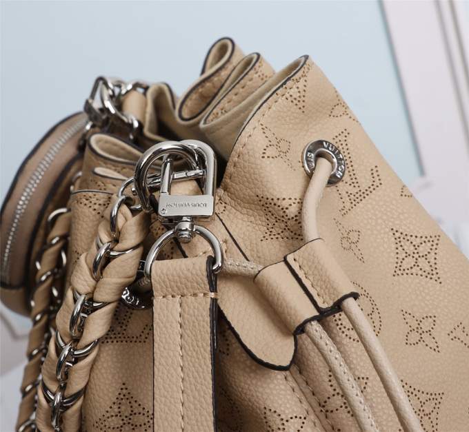 Louis Vuitton Bella – Sophisticated Luxury Bag - Imagem 20