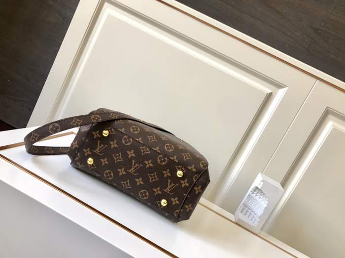 Louis Vuitton Montaigne BB - Imagem 15