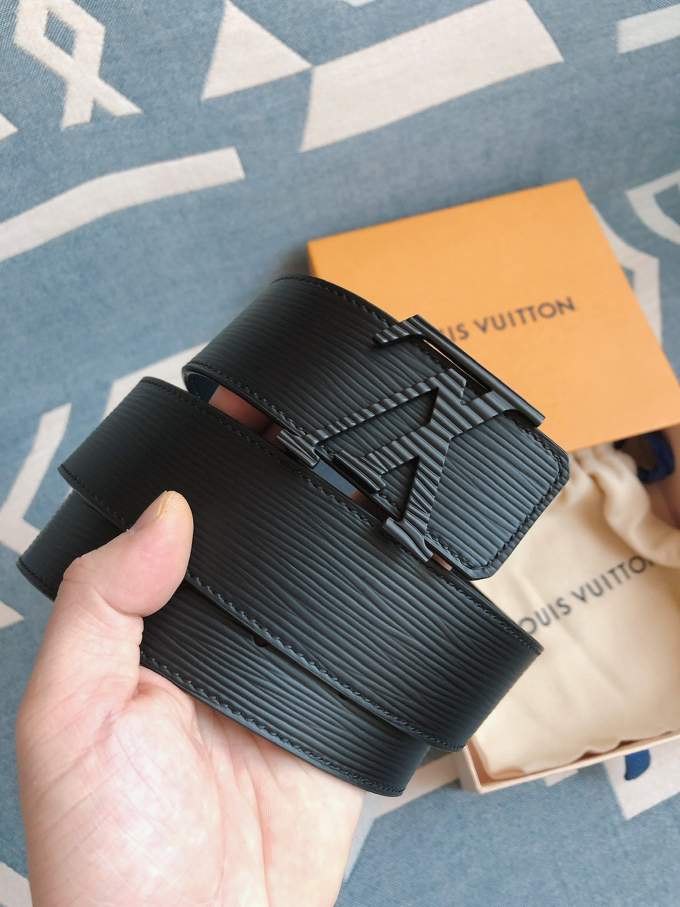 Louis Vuitton Black INITIALES 40MM Belt - Imagem 9