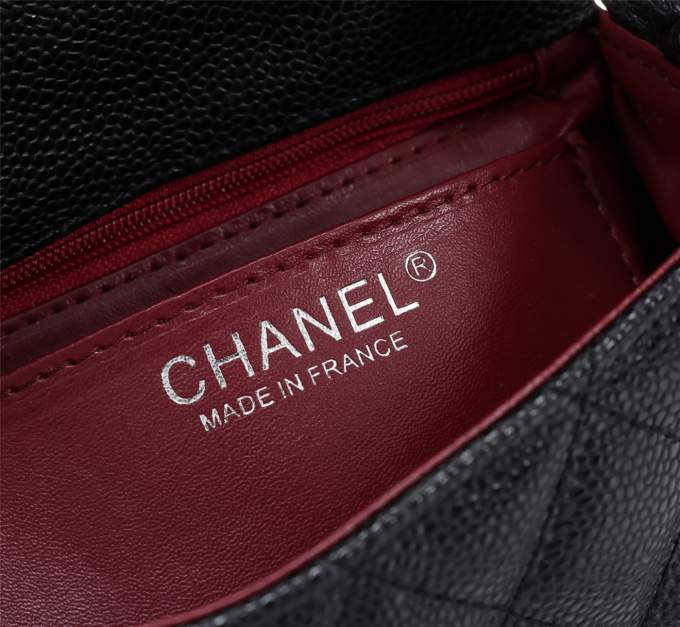 Chanel Mini Caviar Bag - Imagem 51